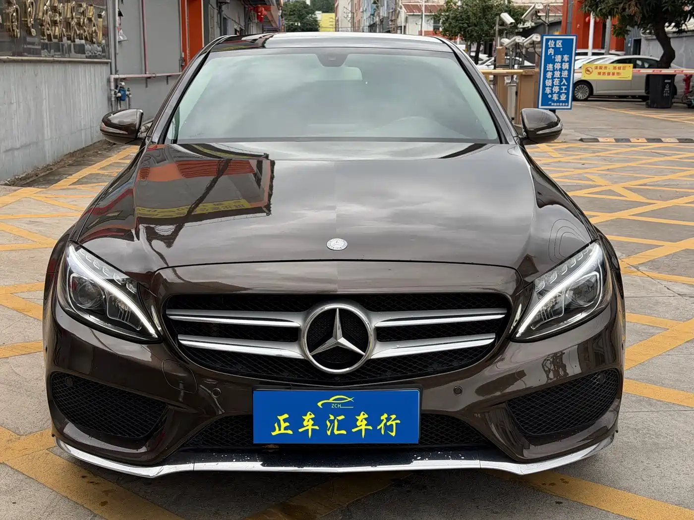 Mercedes-Benz C-Class 2015 C 200 L Sport фото 2