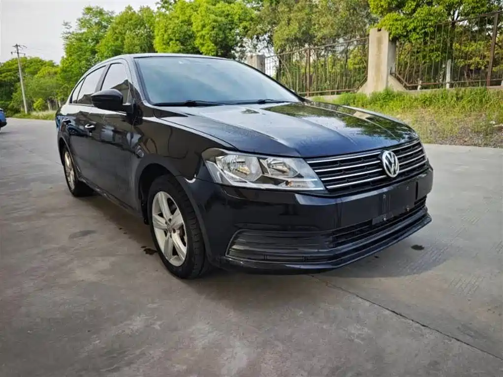 Volkswagen Lavida 2017 1.6L Automatic Trend Edition фото 3