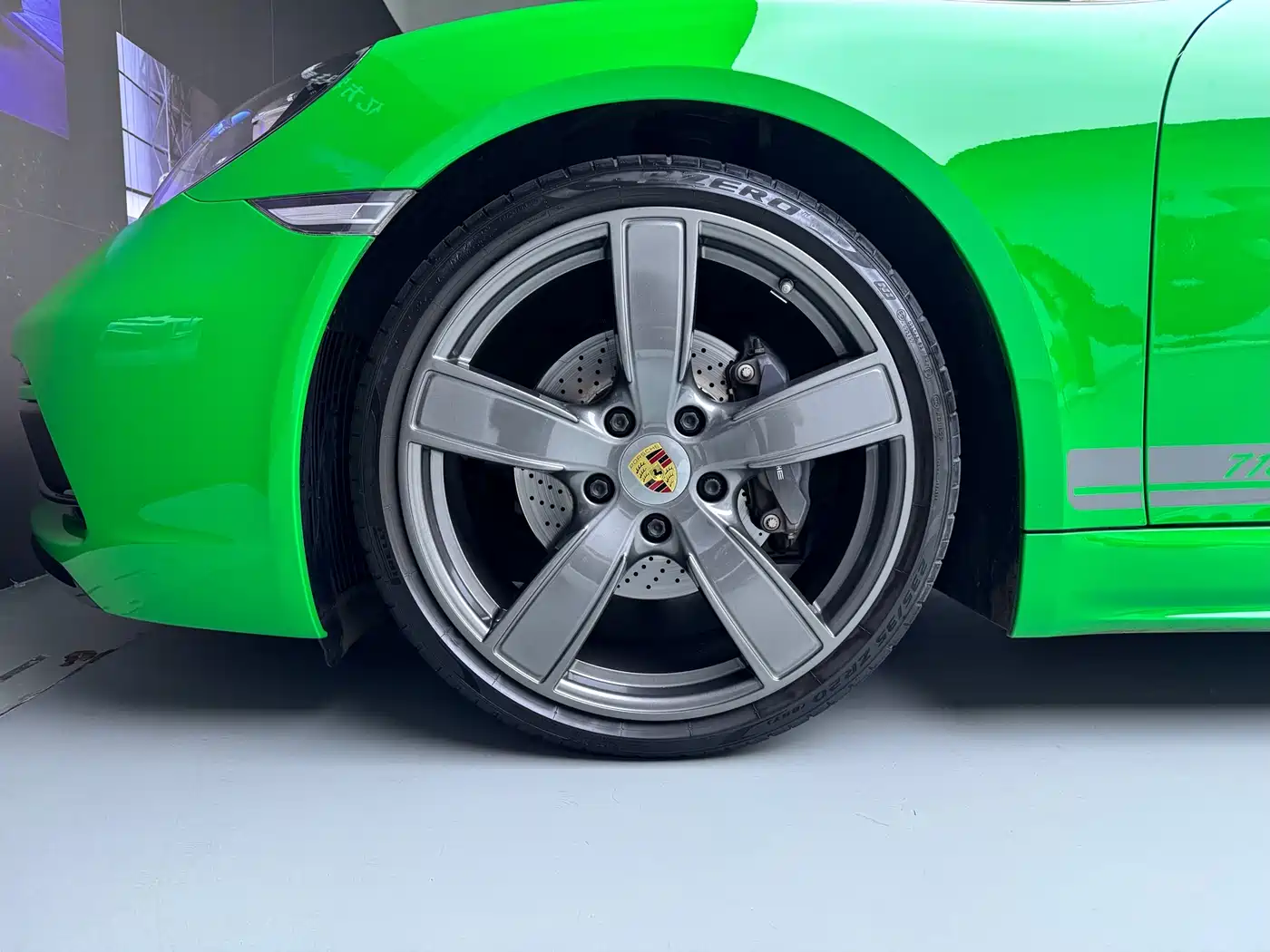 Porsche 718 2019 Cayman T 2.0T фото 15