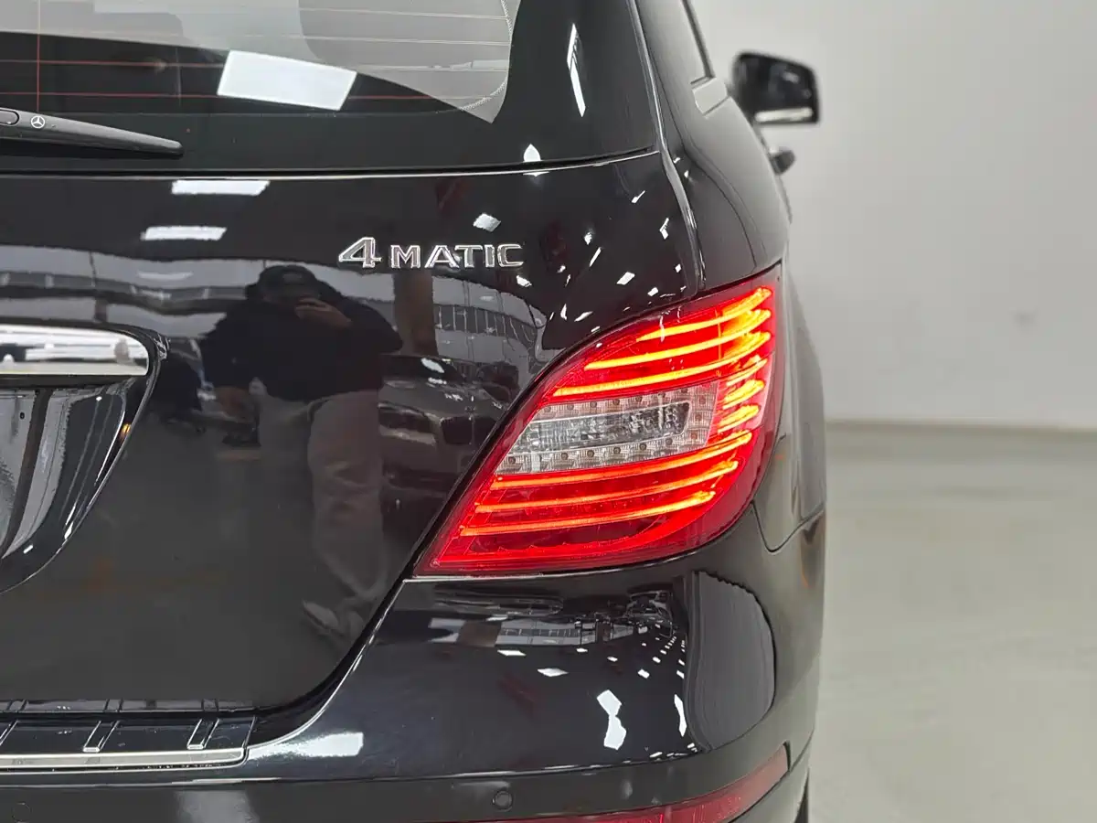 Mercedes-Benz R-Class 2015 R 320 4MATIC Luxury фото 15