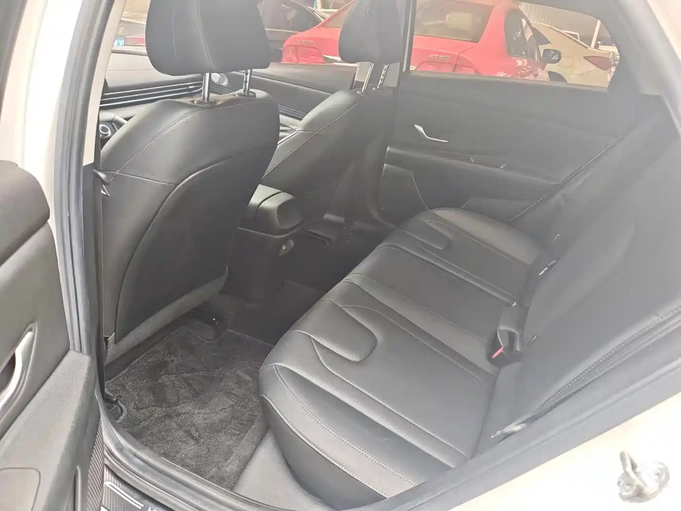 Hyundai Elantra 2021 1.5L CVT GLS Leading Edition фото 6