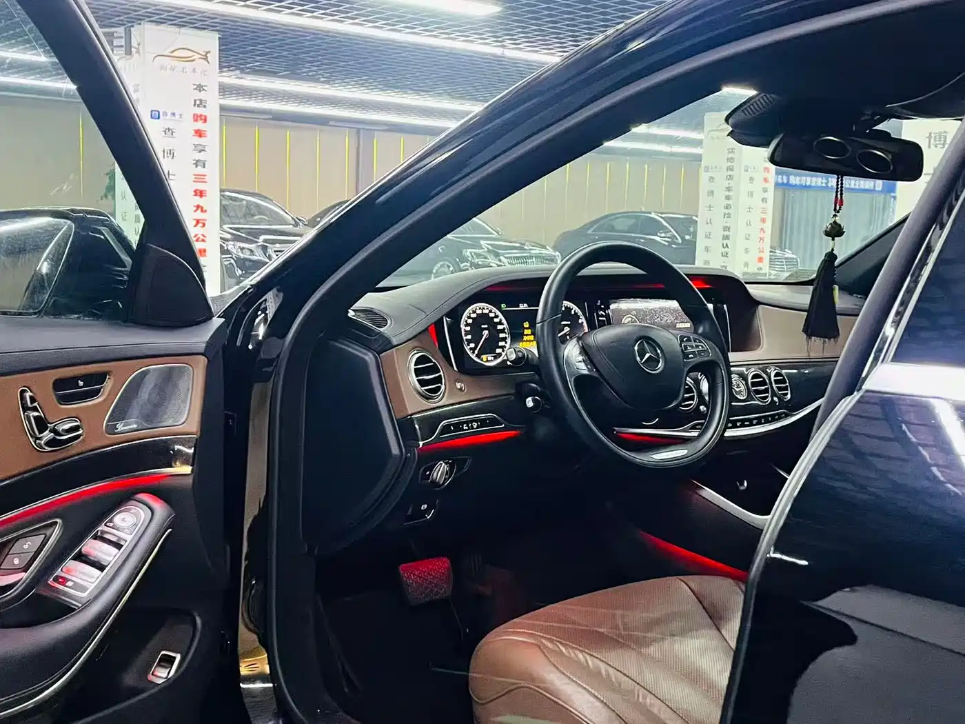 Mercedes-Benz S-Class 2014 S 320 L Luxury фото 6