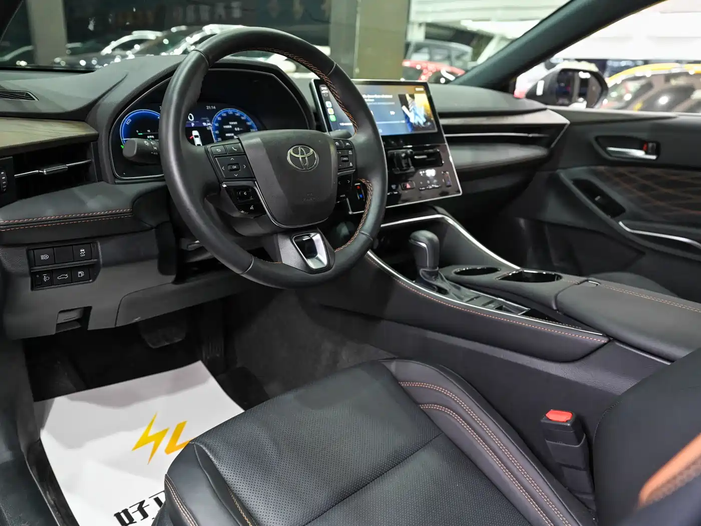 Toyota Avalon 2024 Hybrid 2.0L Luxury Edition фото 7