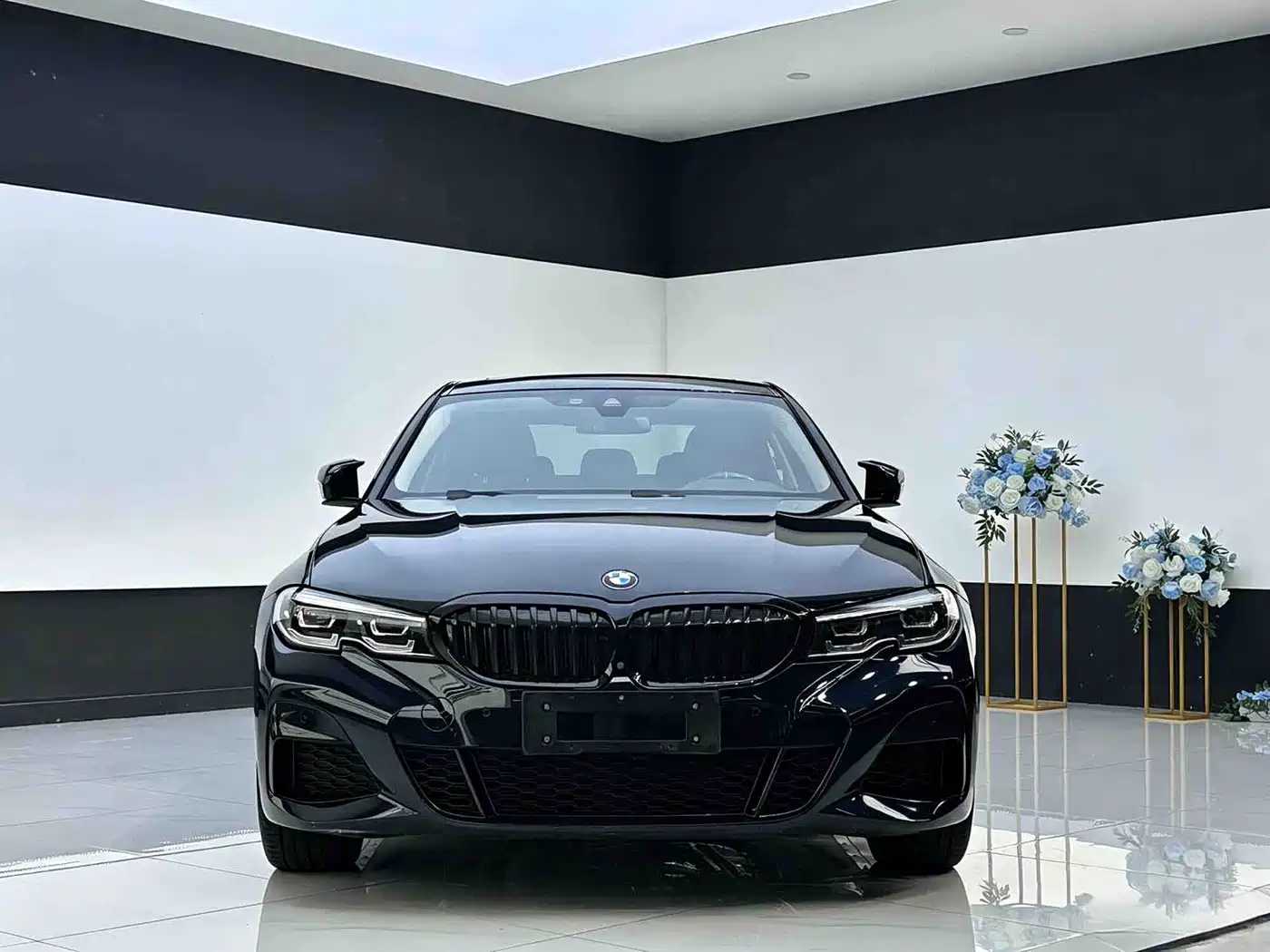 BMW 3 Series 2021 Facelift 325Li M Sport Shadow Edition фото 2