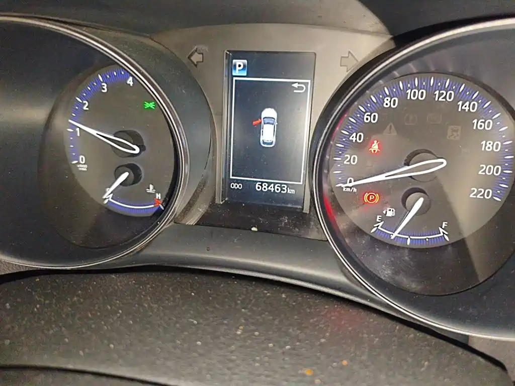 Toyota C-HR 2019 2018 2.0L Leading Sunroof Edition V