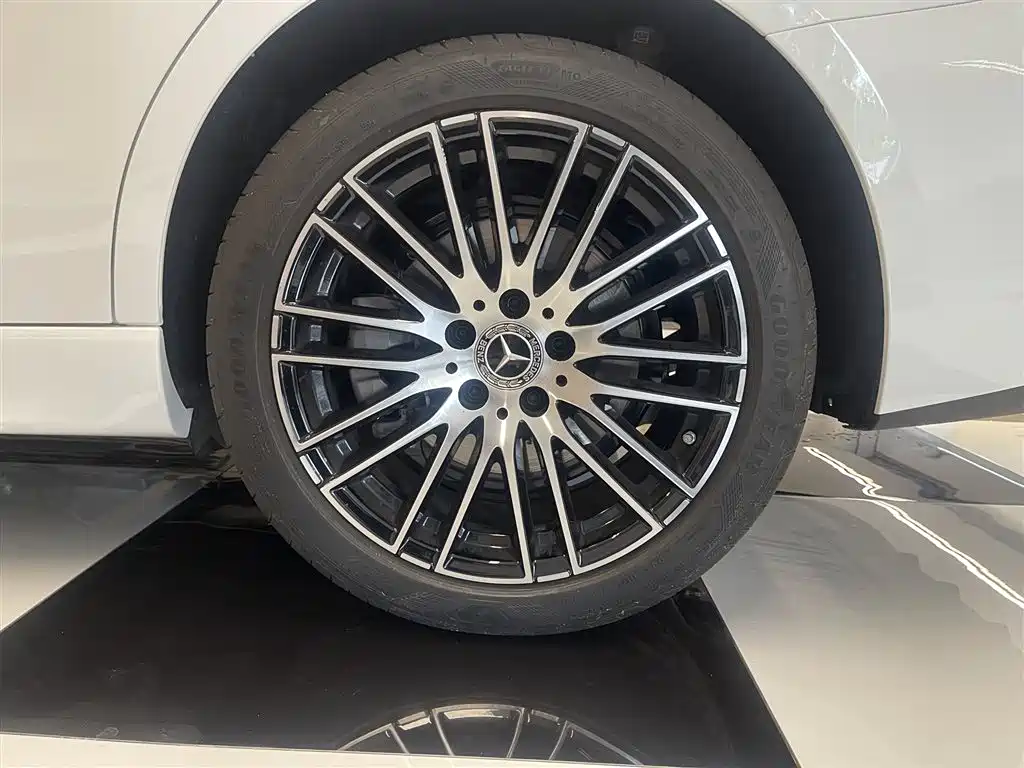 Mercedes-Benz C-Class 2024 Facelift C 260 L фото 11