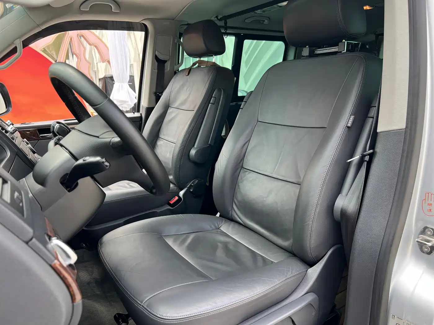 Volkswagen Multivan 2012 2012 2.0TSI 2WD Luxury Edition