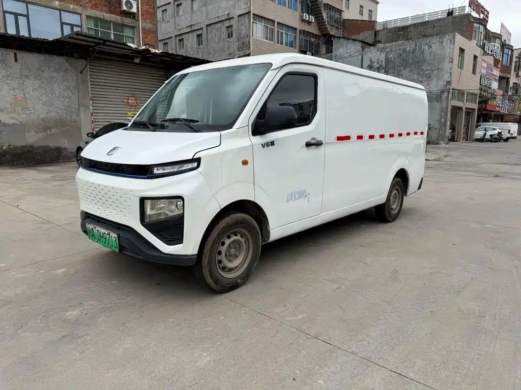 Yuan Cheng FarStar V 2022 2023 Model V6E Gotion High-Tech 38.7kWh Premium Edition