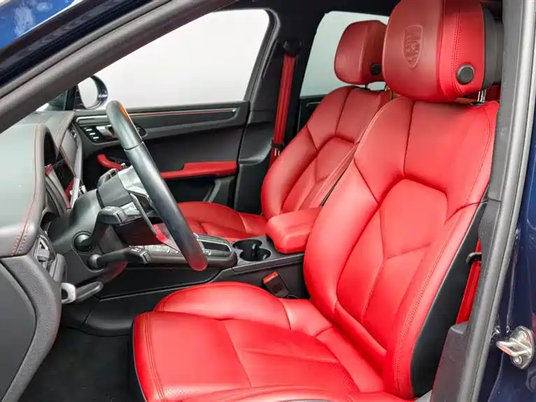 Porsche Macan 2021 Macan 2.0T фото 14