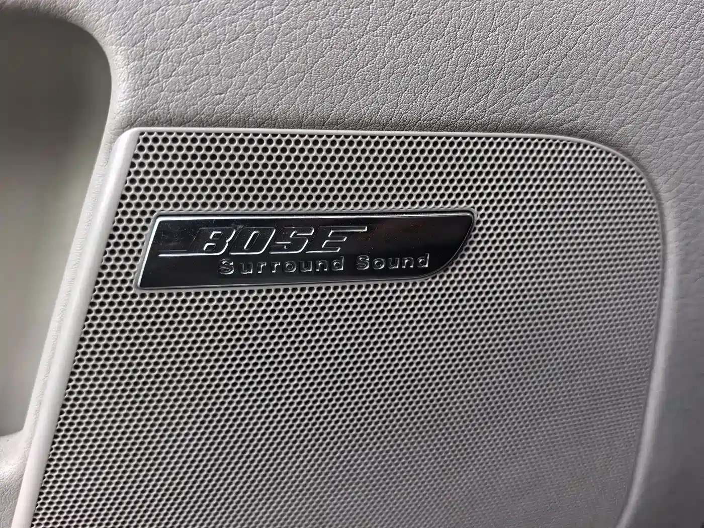 Audi A6L 2011 3.0 TFSI quattro Luxury фото 28
