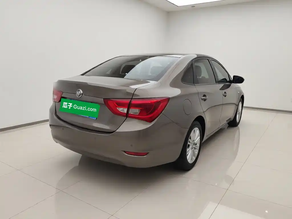 Фото 6 - Buick Excelle