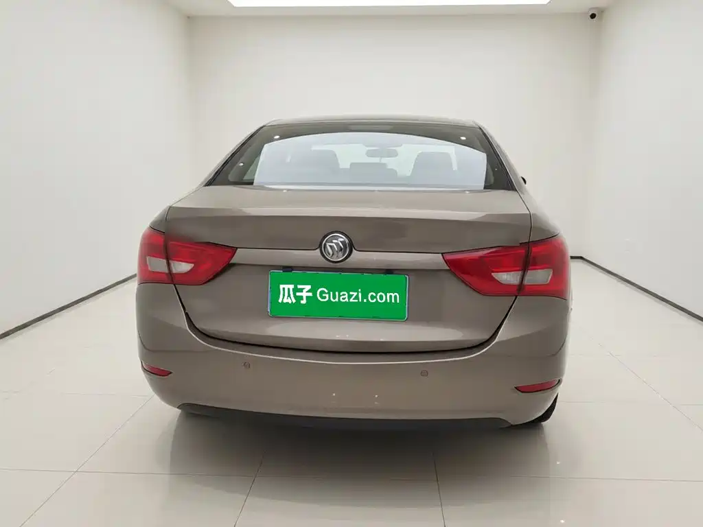 Фото 5 - Buick Excelle