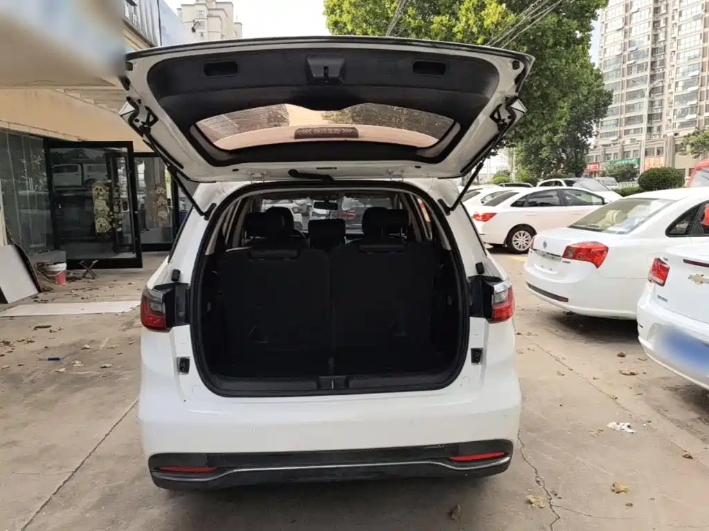 BYD Song MAX 2018 2017 1.5T Auto Smart Elite 7-Seater