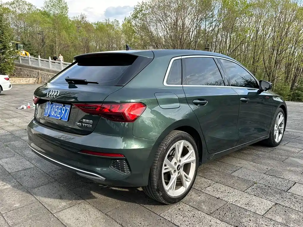 Audi A3 2022 Sportback 35 TFSI Style Elegance фото 4