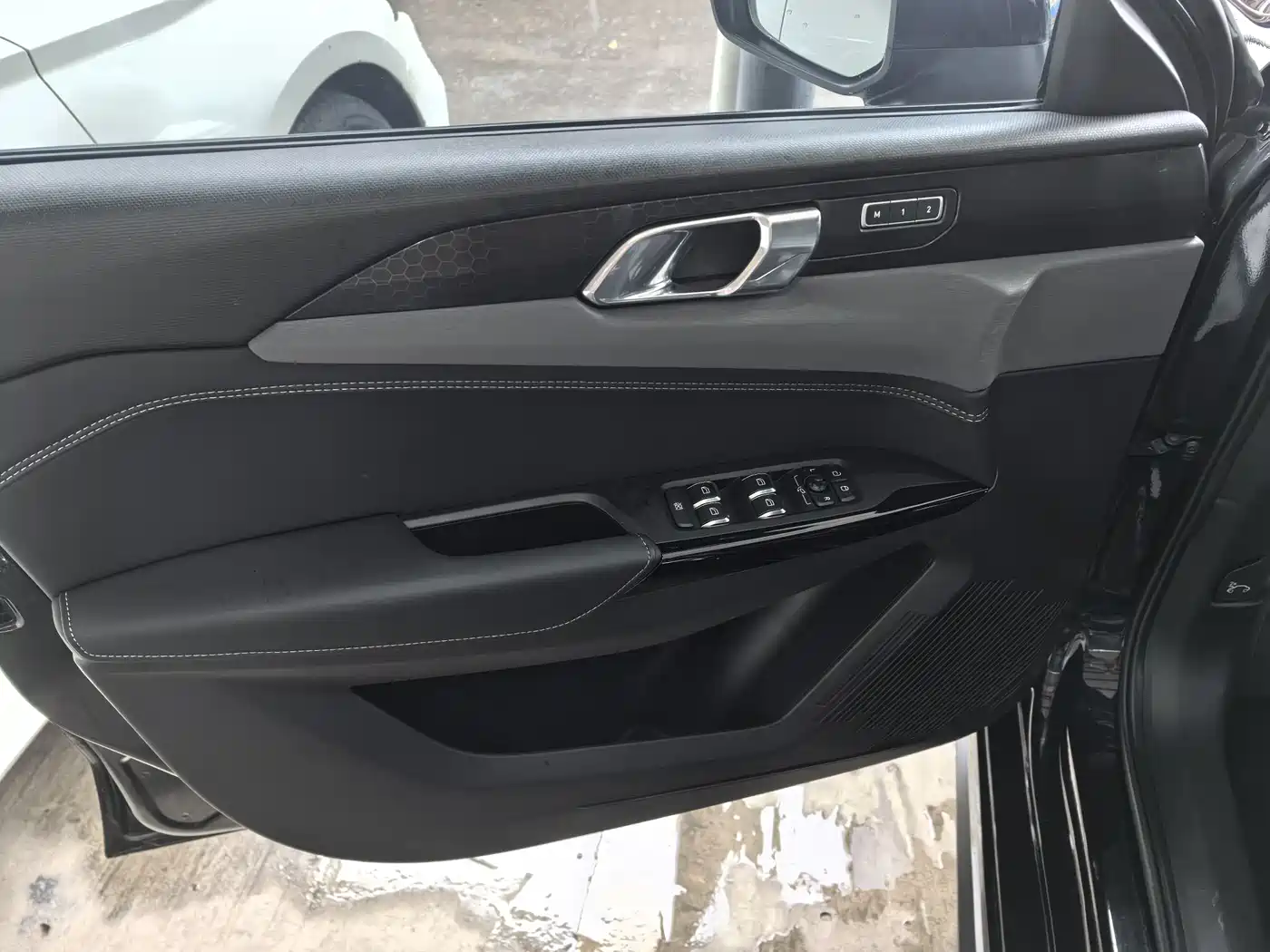Lynk & Co 03 2022 2.0TD DCT Power Plus фото 8