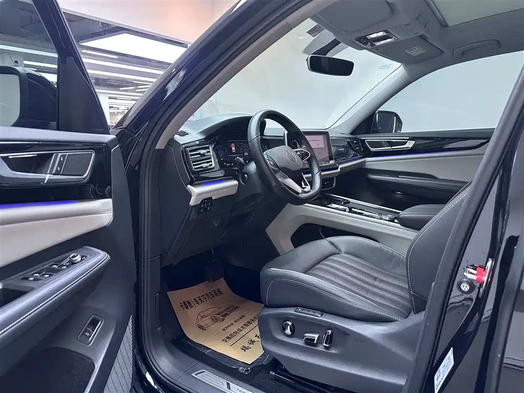 VOLKSWAGEN TOURANG