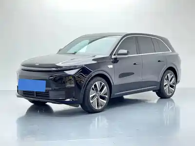 Li Auto L6