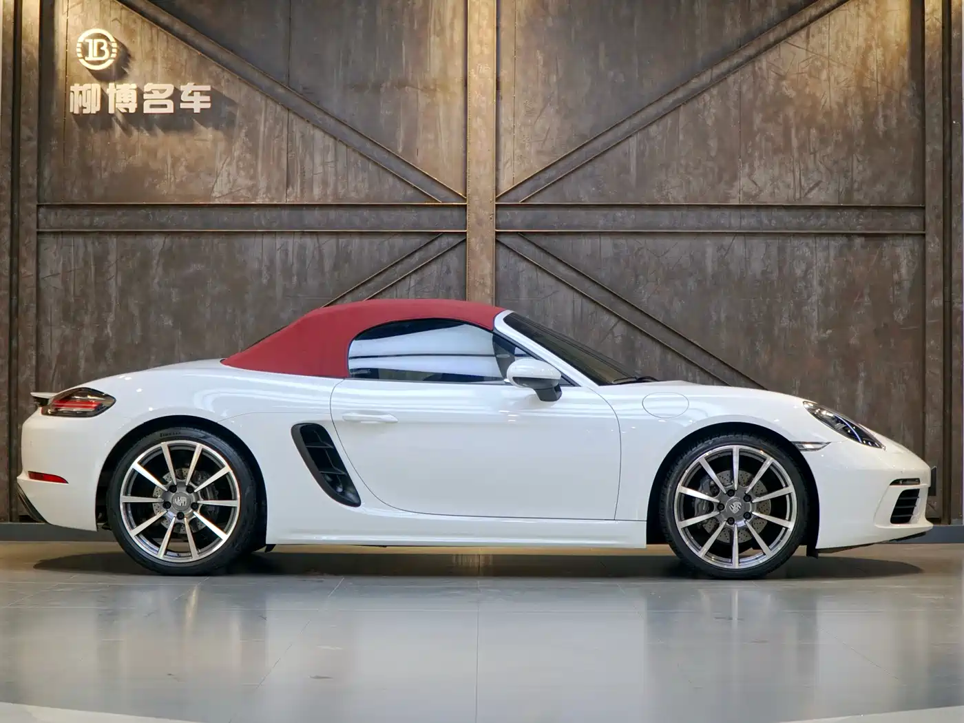 Porsche 718 2022 Boxster 2.0T фото 4