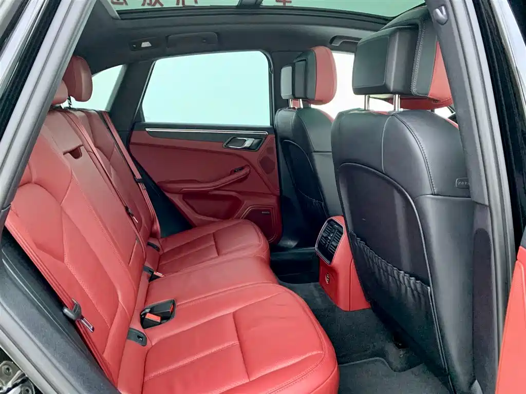Porsche Macan 2024 Macan 2.0T фото 14