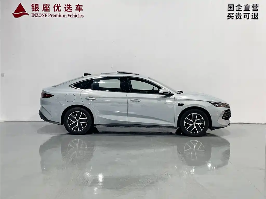 BYD Qin L 2025 DM-i Smart Drive Edition 120KM Surpassing фото 4
