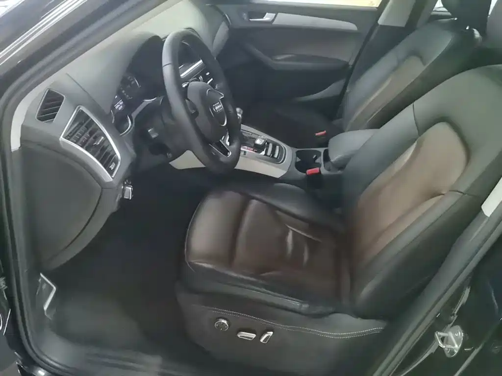 Audi Q5 2018 2017 Plus 40 TFSI Progressive