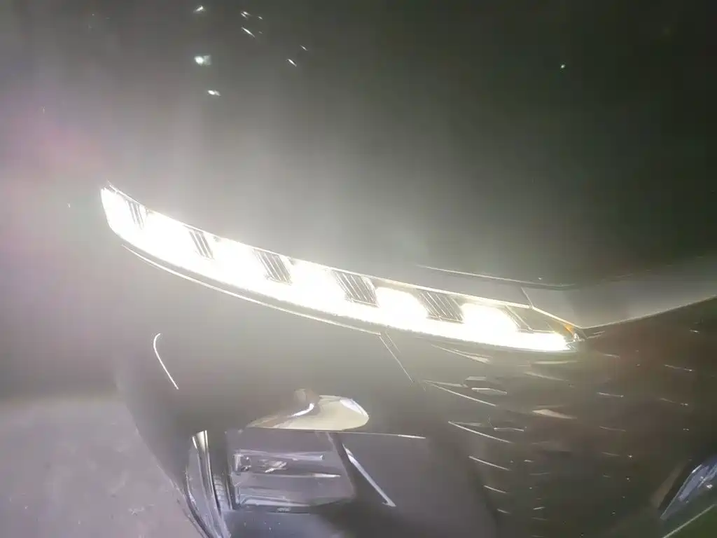 Roewe RX5 MAX 2022 2022 1.5T Auto Promising Premium Edition