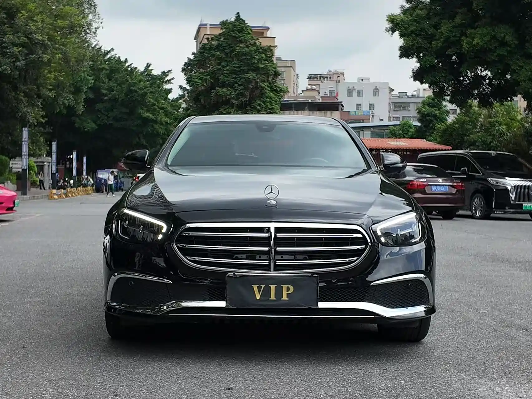 Фото 2 - Mercedes-Benz E-Class