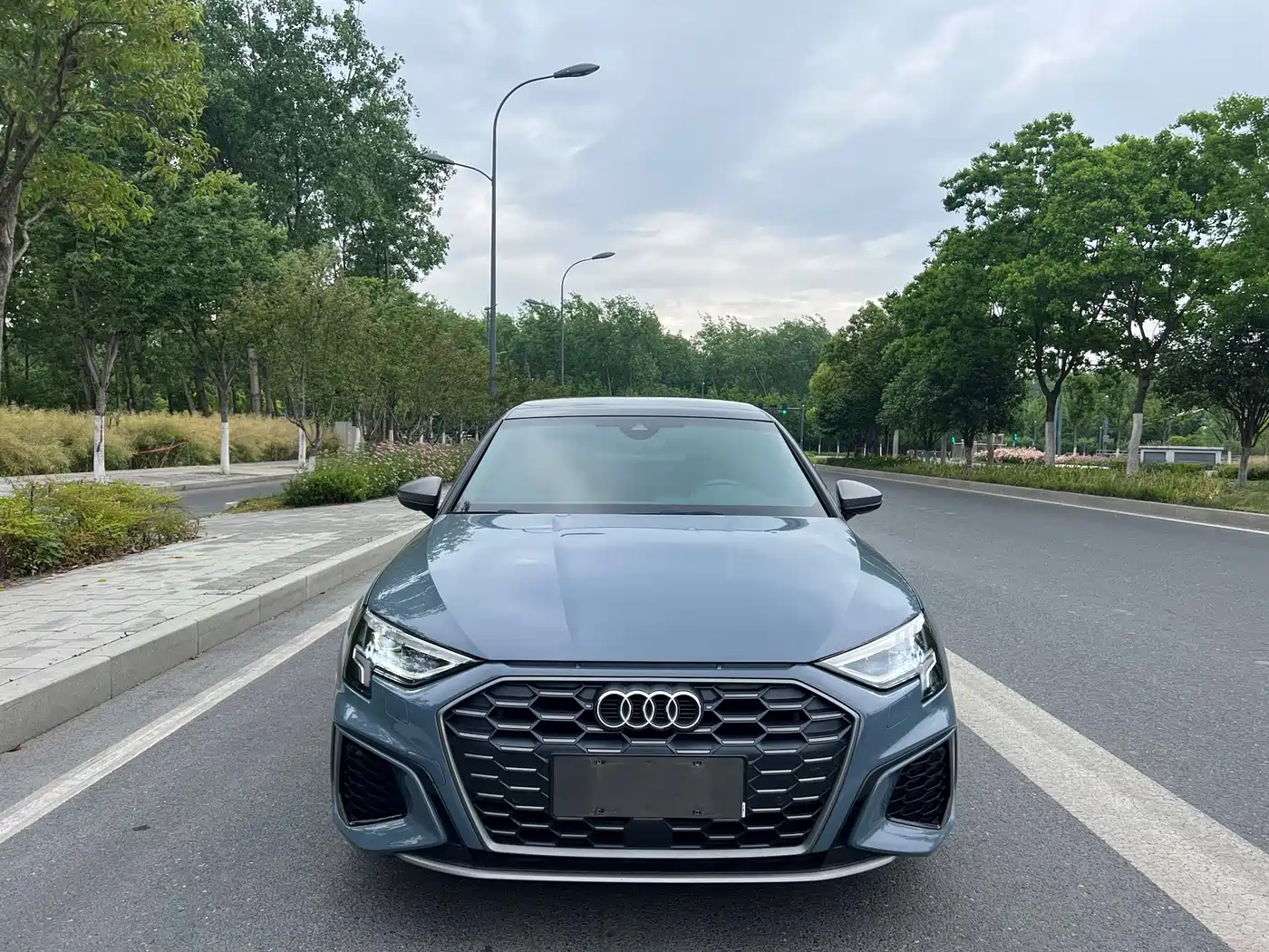 Audi A3 2022 Model A3L Limousine 35 TFSI RS Kit Speed Edition фото 2