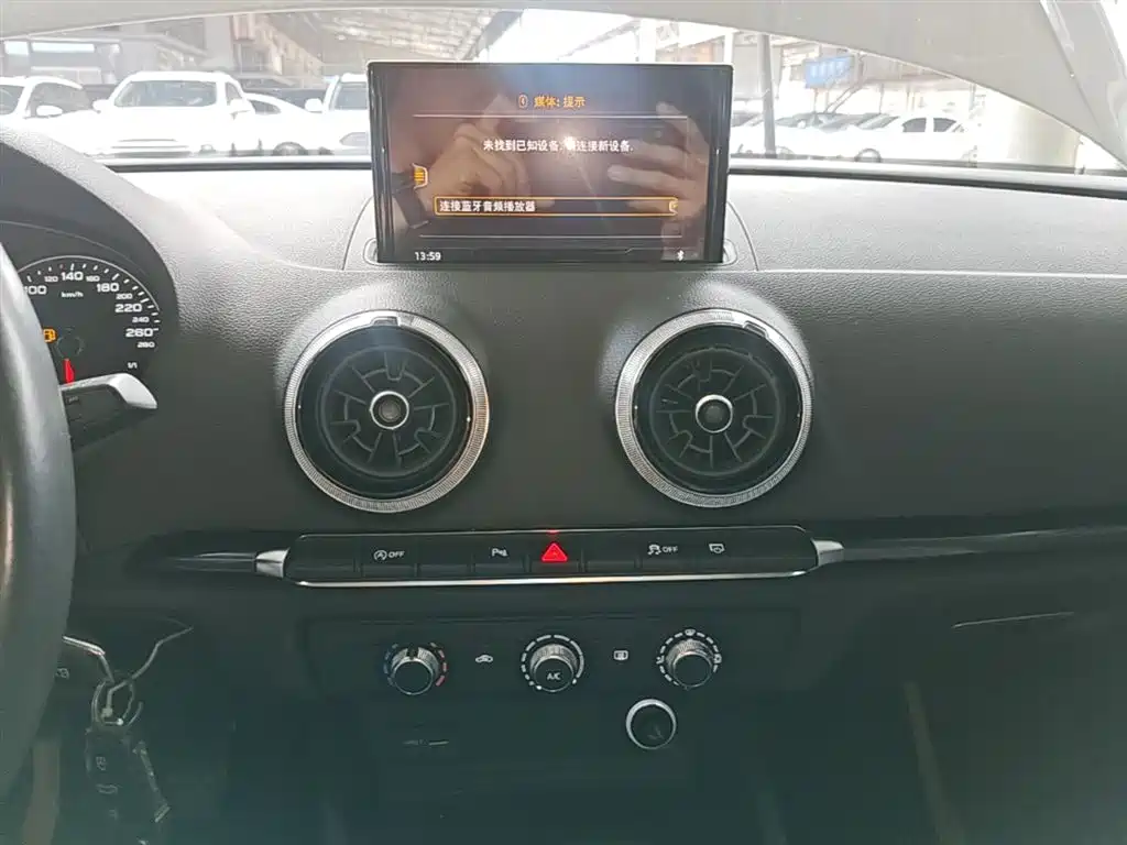 Audi A3 2019 Sportback 35 TFSI Fashion China V фото 13