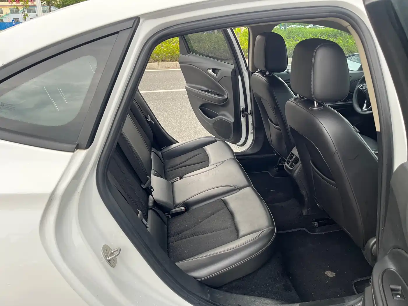 Фото 11 - Buick Verano