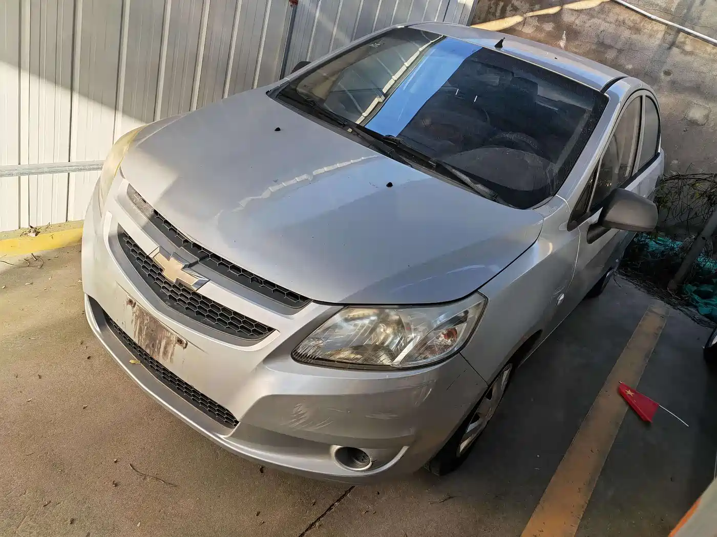 Chevrolet Sail 2013 Sedan 1.4L Manual Ideal Happiness Edition фото 3