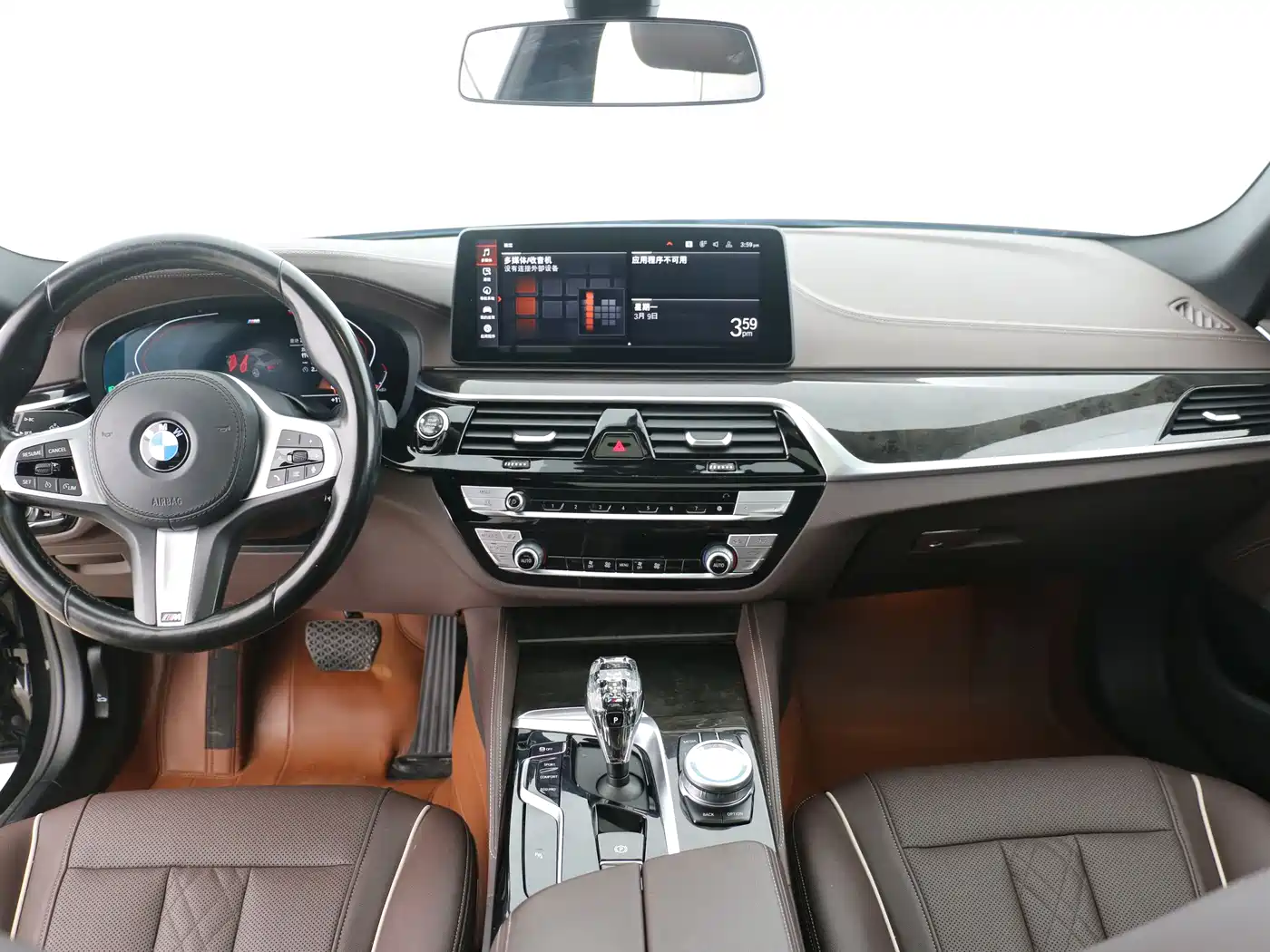 BMW 5 Series 2022 525Li M Sport Package фото 4