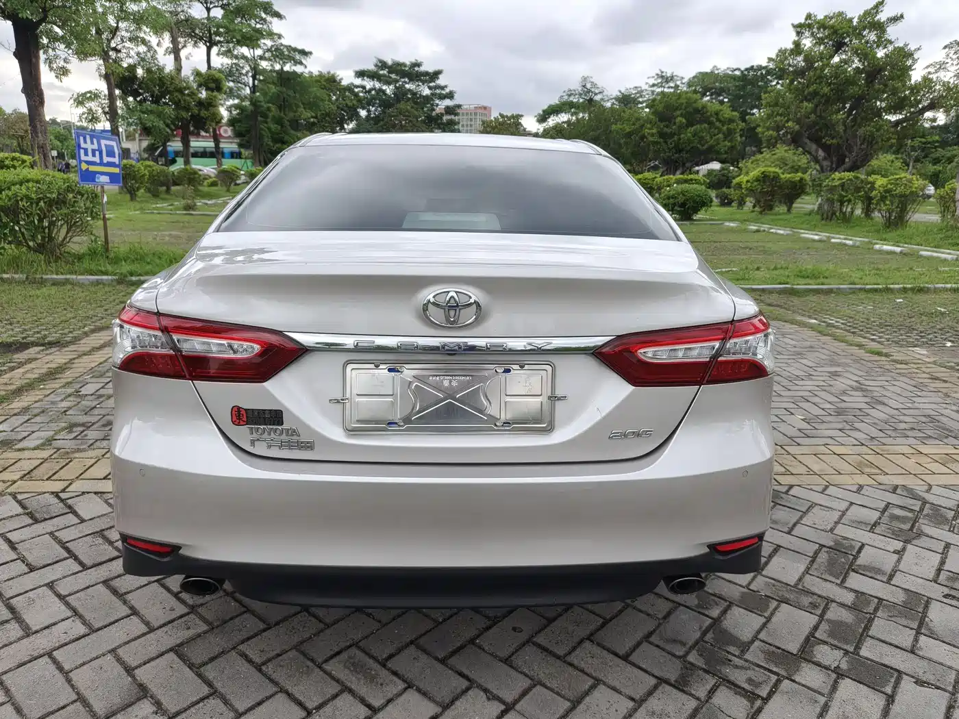 Toyota Camry 2018 2.0G Luxury Edition фото 6