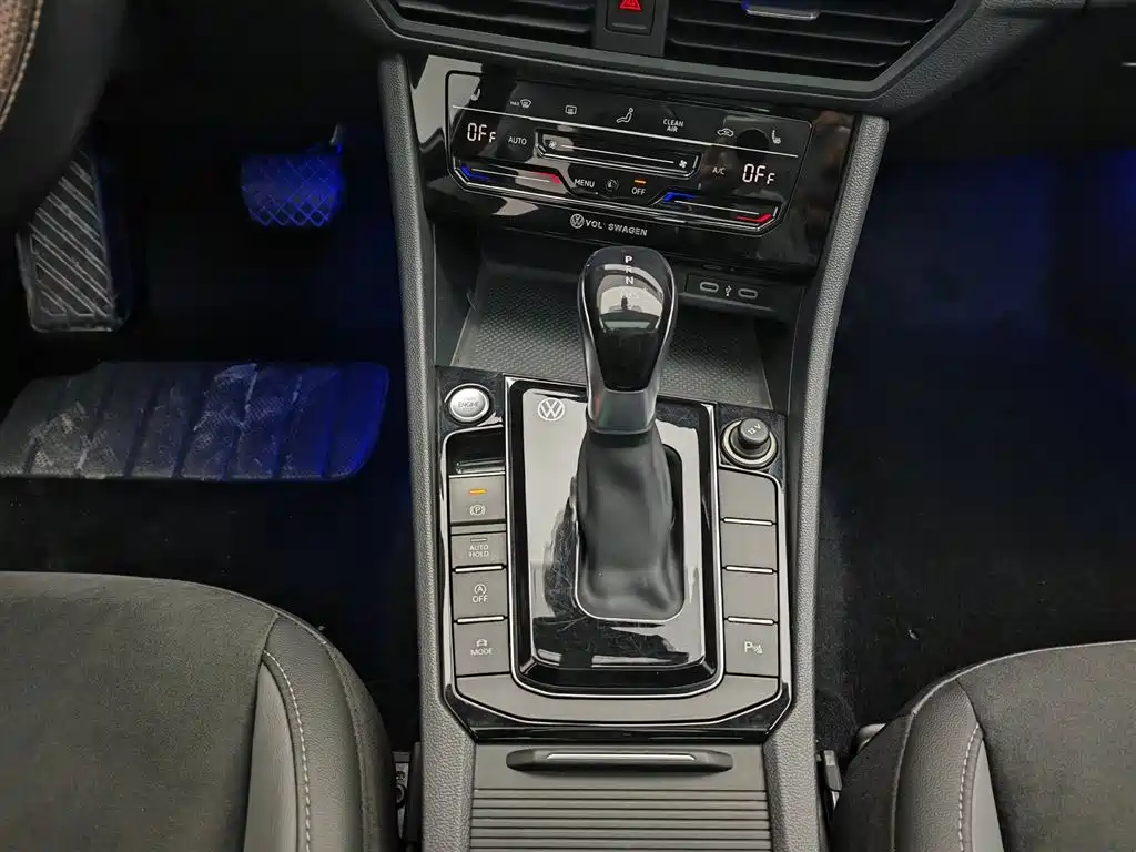 Volkswagen Sagitar 2022 280TSI DSG Excellence Edition фото 13