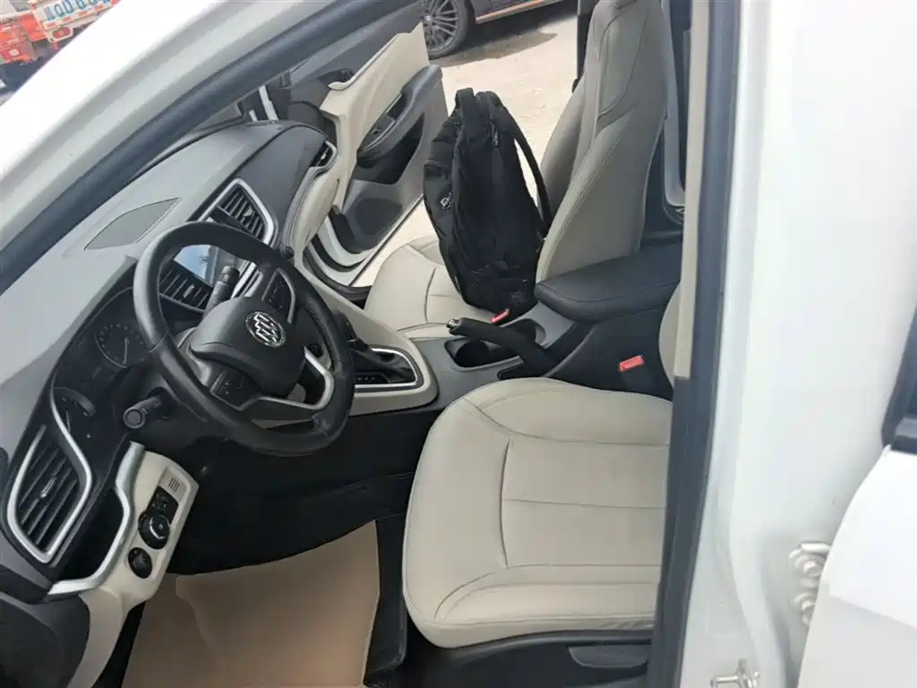 Buick Excelle 2018 15T Dual Clutch Elite (China V) фото 15