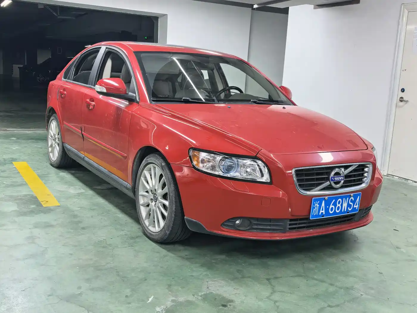 Фото 3 - Volvo S40