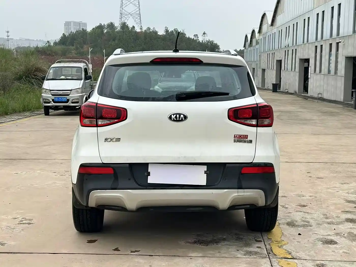 Kia KX3 Smart Run 2015 1.6L Automatic 2WD DLX фото 7