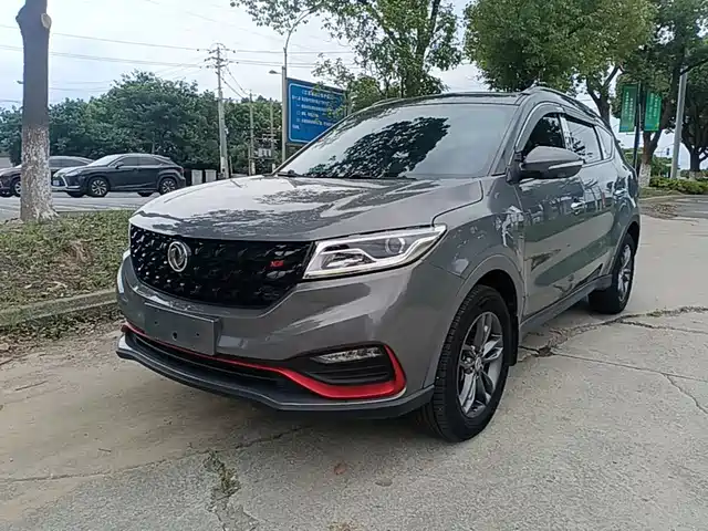  Dongfeng Fengguang Fengguang 580Pro 2020 220T Manual Pilot Edition