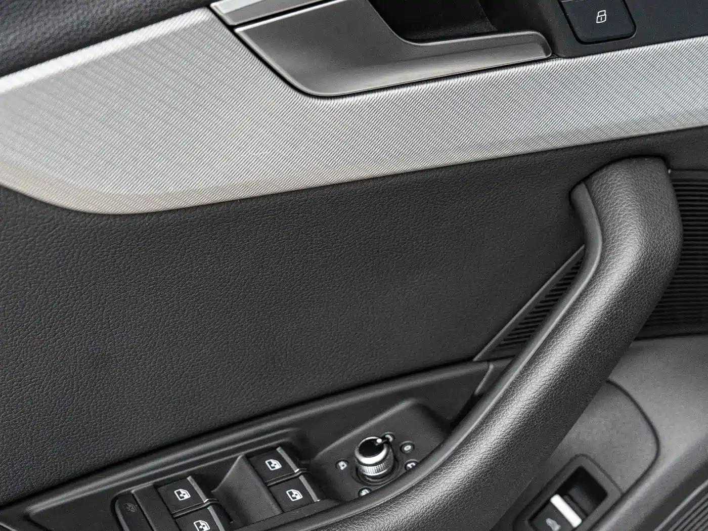 Audi A4 (Import) 2020 2020 Avant Pioneer 40 TFSI Fashion Dynamic