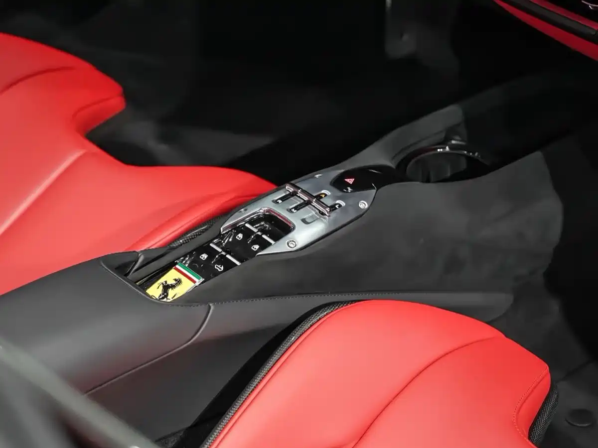 Ferrari SF90 2021 3.9T V8 Spider фото 10