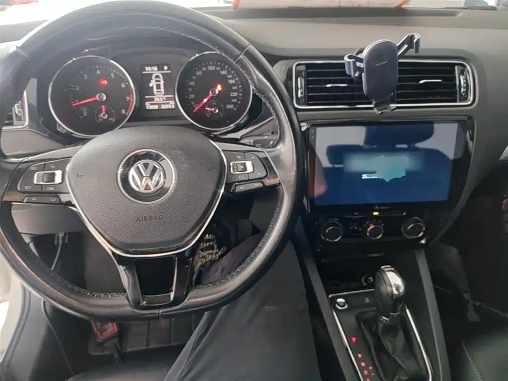 Volkswagen Sagitar 2018 280TSI DSG Comfort фото 10