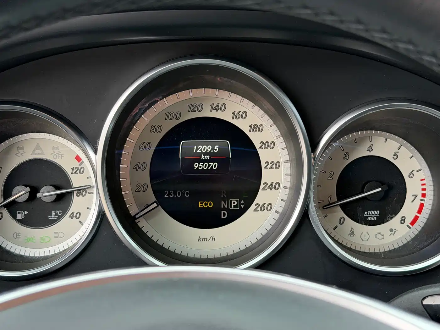 Mercedes-Benz CLS 2015 CLS 260 фото 10