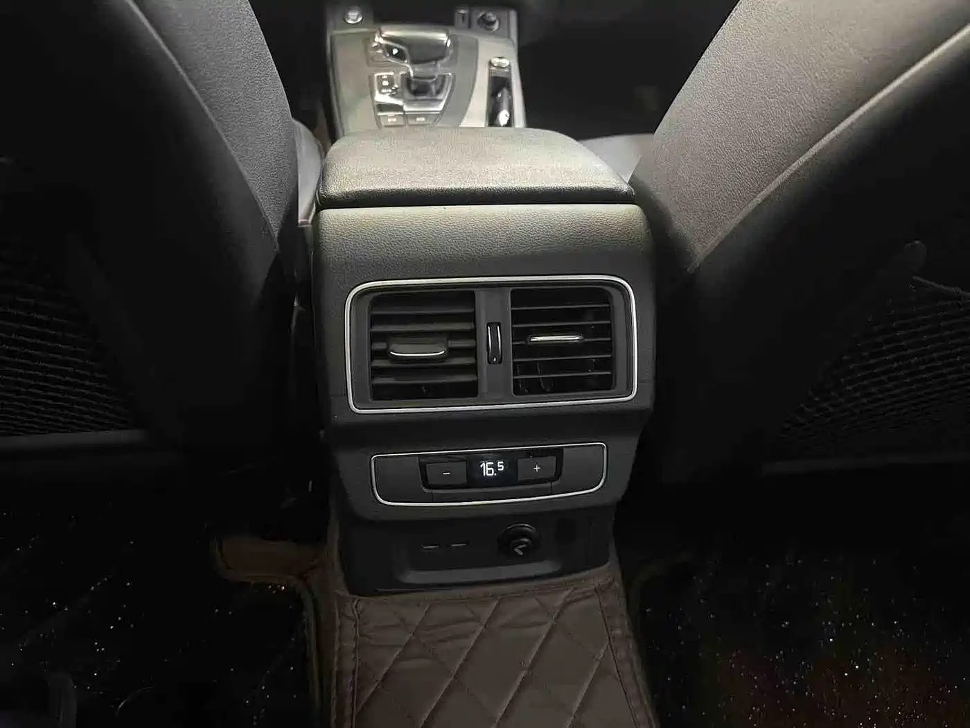 Audi Q5L 2018 40 TFSI Premium Progressive China VI фото 12