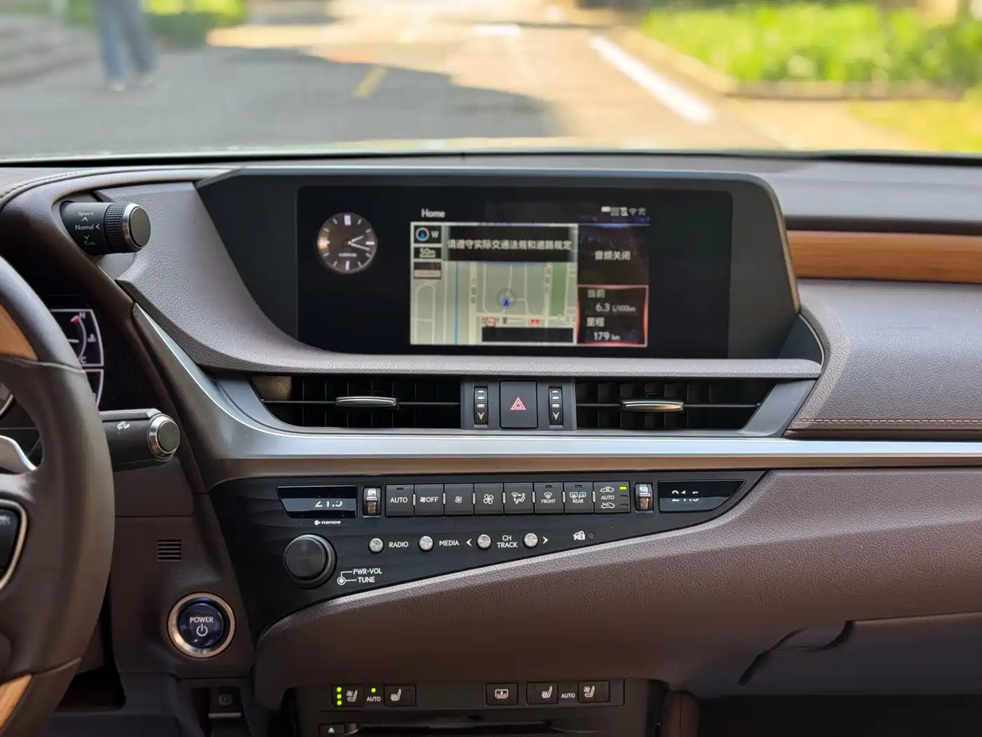 Lexus ES 2018 300h Premium Edition China V фото 16