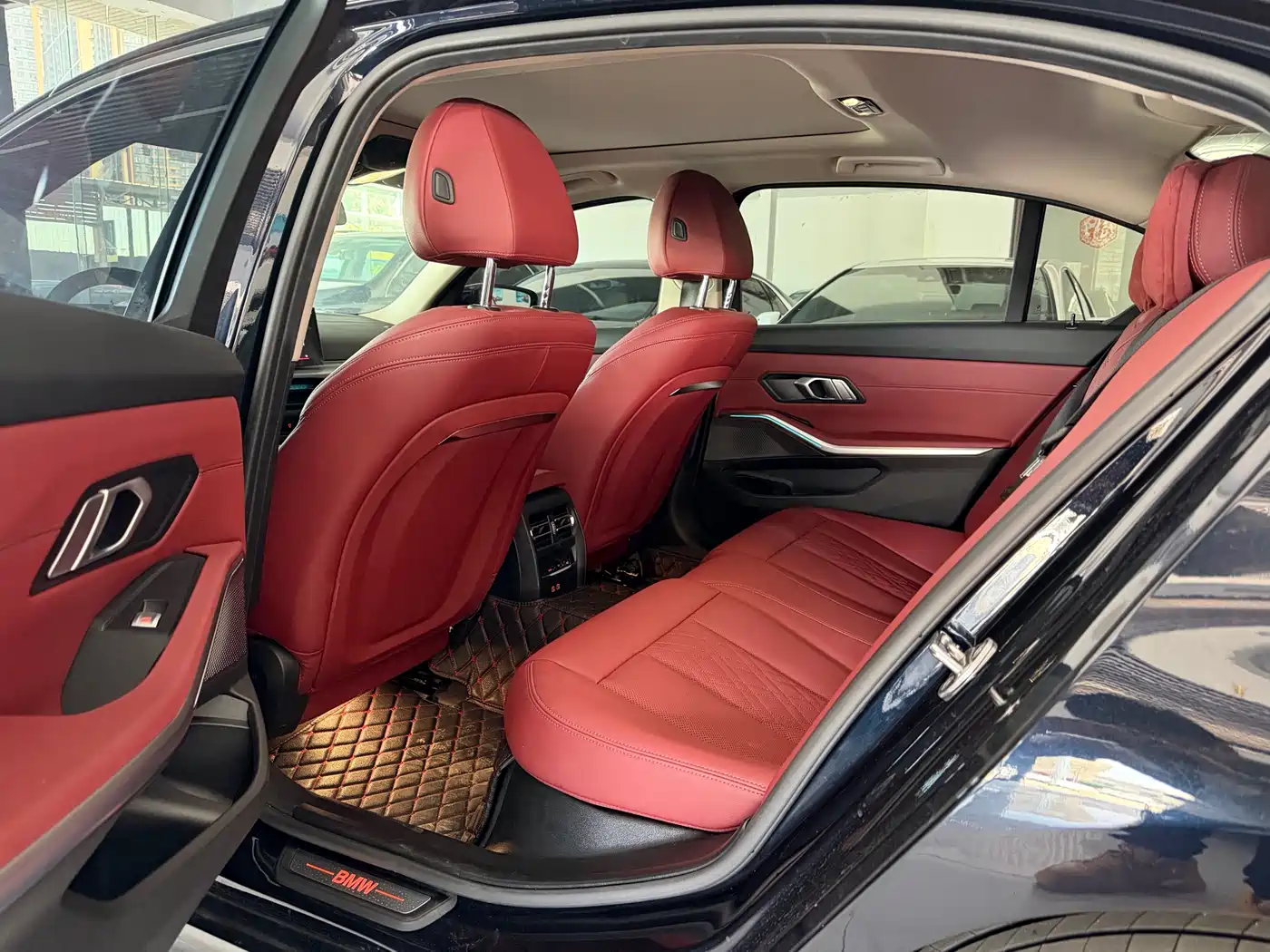 BMW i3 2025 eDrive 35 L фото 6