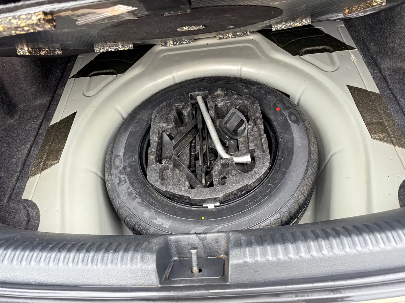 Volkswagen Sagitar 2014 Facelift 1.6L Automatic Comfort фото 13