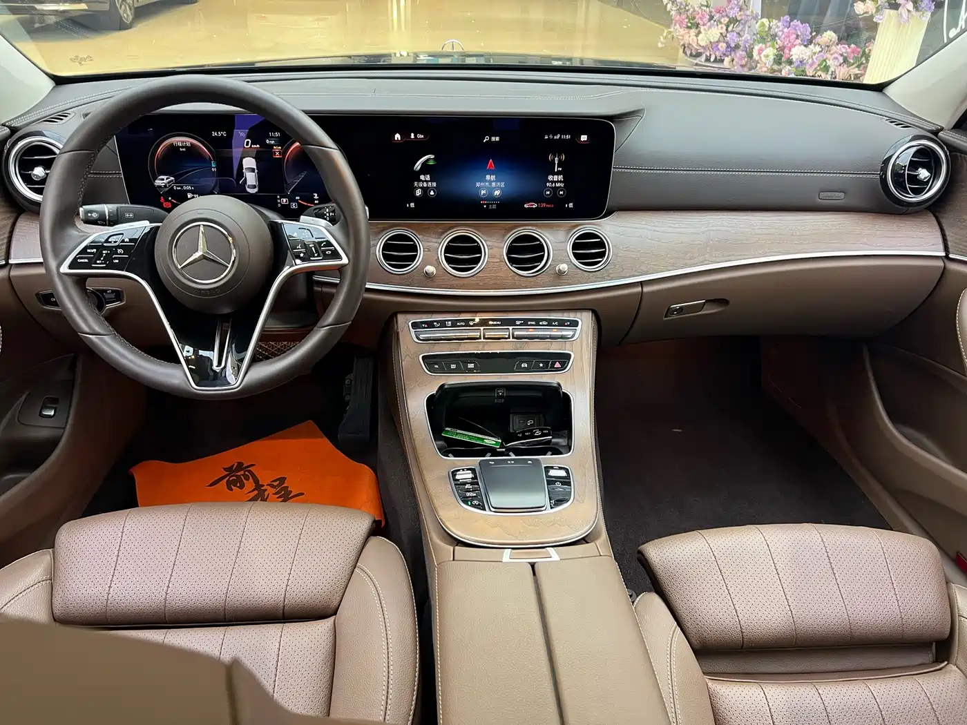Mercedes-Benz E-Class 2023 E 260 L фото 21