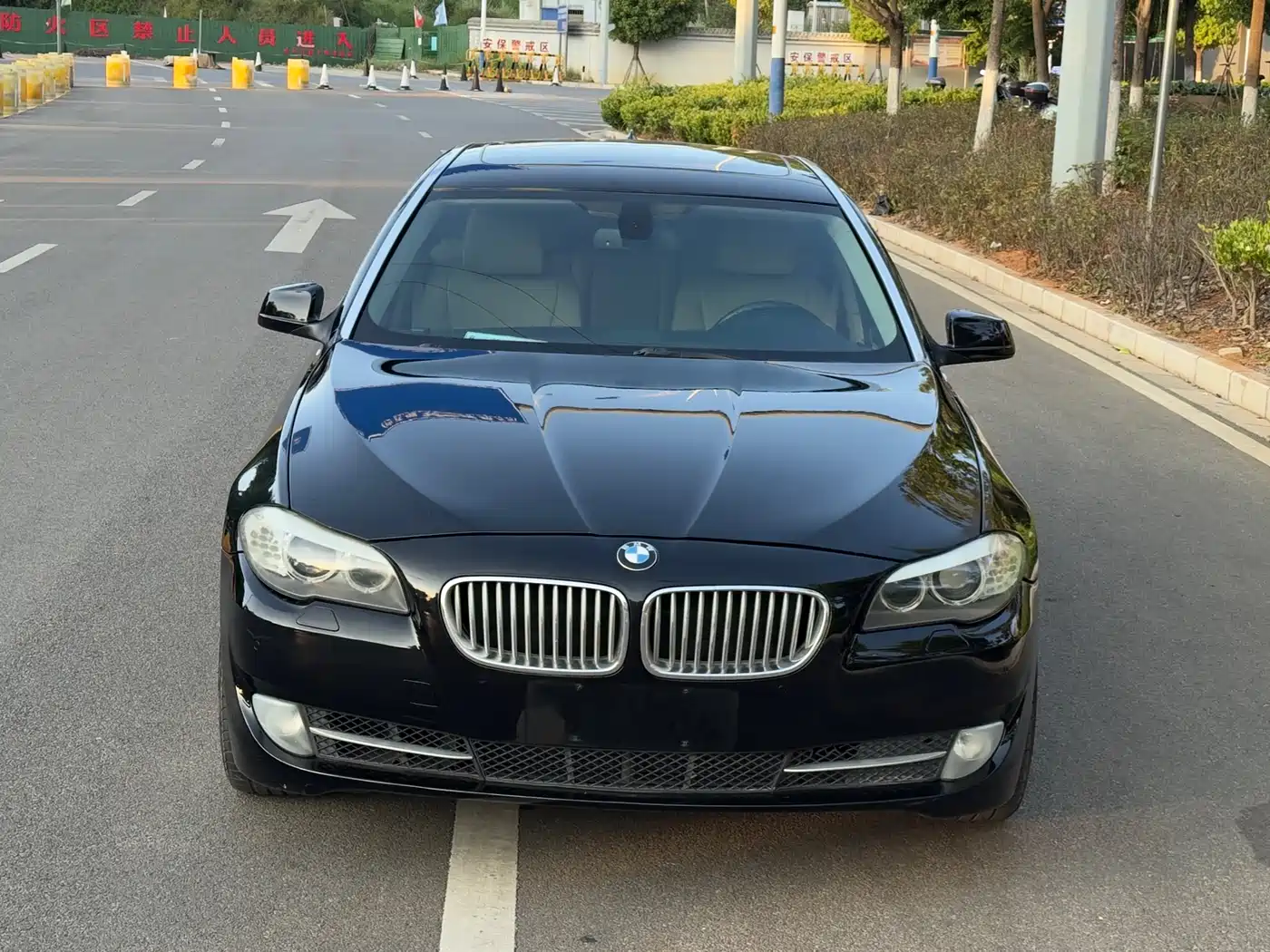 صورة 15 - BMW 5 Series