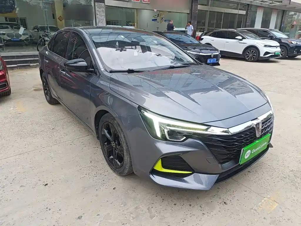Photo 4 - Roewe i6 MAX EV
