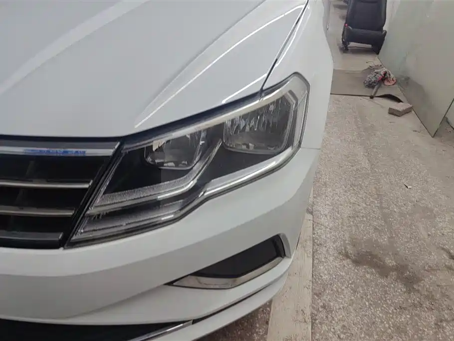 Volkswagen Jetta 2017 1.5L Automatic Fashion фото 5
